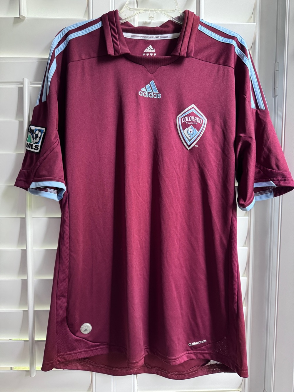 Adidas Colorado Rapids MLS jersey size XL like new.